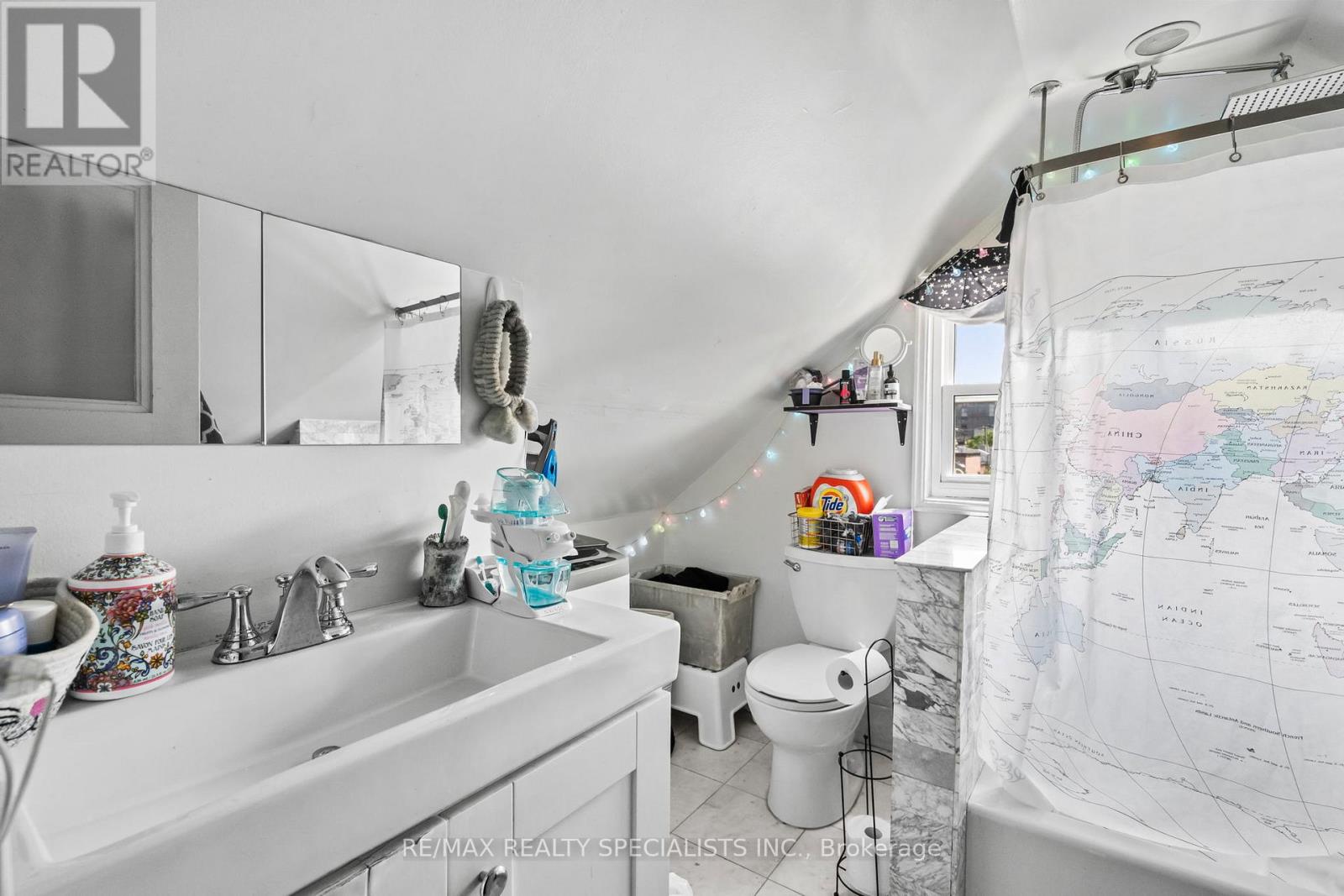 73 Elm Grove Avenue, Toronto, Ontario  M6K 2J2 - Photo 35 - W13637614