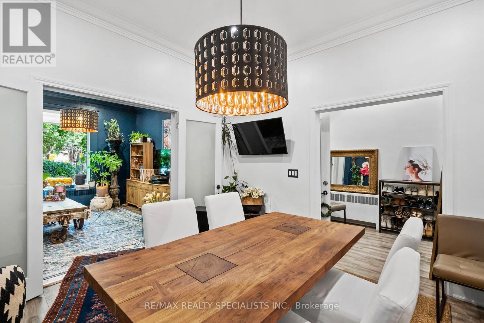 73 Elm Grove Avenue, Toronto, Ontario  M6K 2J2 - Photo 7 - W13637614