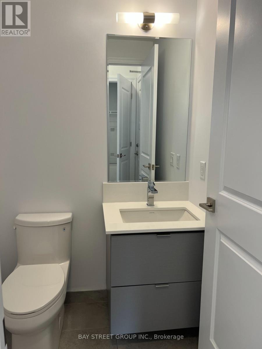2205 - 36 Elm Drive W, Mississauga, Ontario  L5B 1L9 - Photo 10 - W13637624