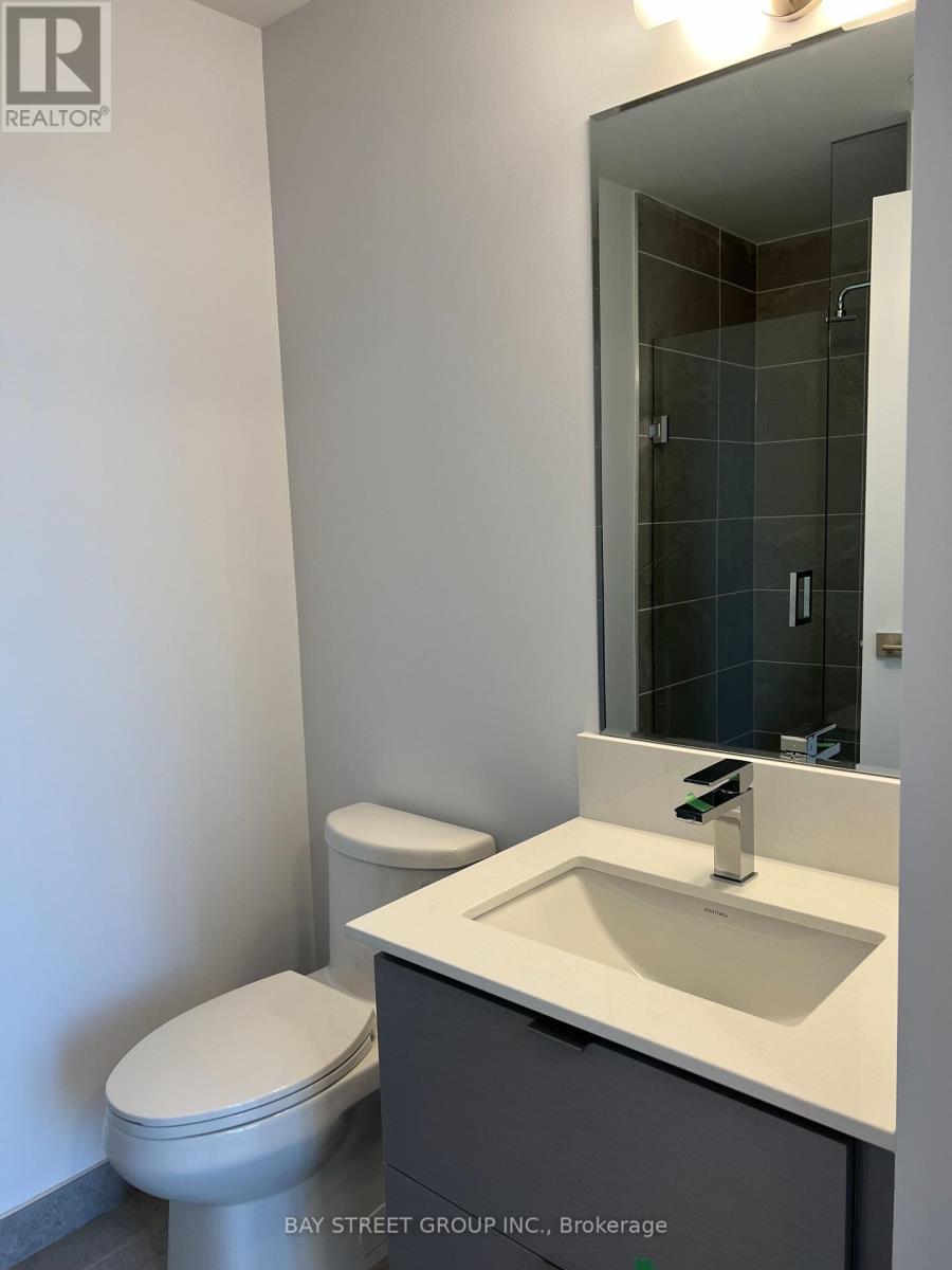 2205 - 36 Elm Drive W, Mississauga, Ontario  L5B 1L9 - Photo 9 - W13637624