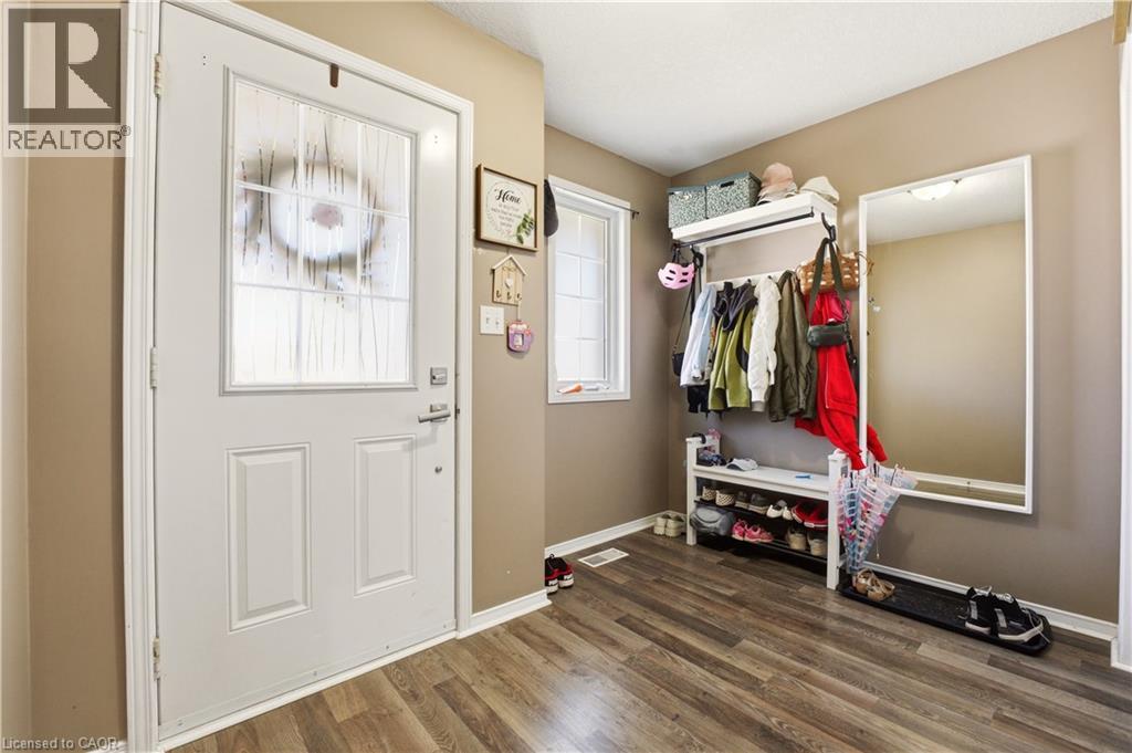 541 Wild Iris Avenue, Waterloo, Ontario  N2V 2W4 - Photo 5 - 40852607