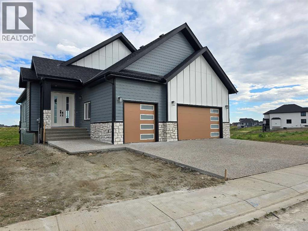 267 Muirfield Crescent, Lyalta, Alberta  T0J 1Y1 - Photo 1 - A2314336
