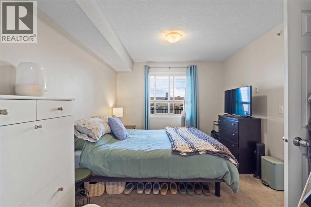 2431, 8 Bridlecrest Drive SW, Calgary, Alberta  T2Y 0H7 - Photo 13 - A2321883