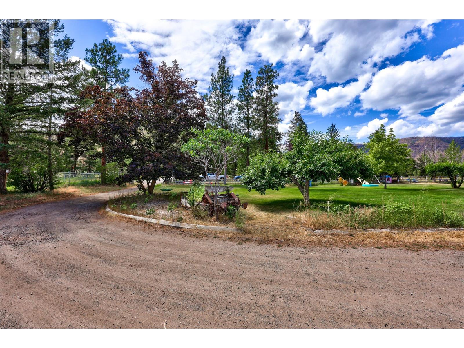 6572 Becker Road, Westwold, British Columbia  V0E 3B1 - Photo 39 - 10394526