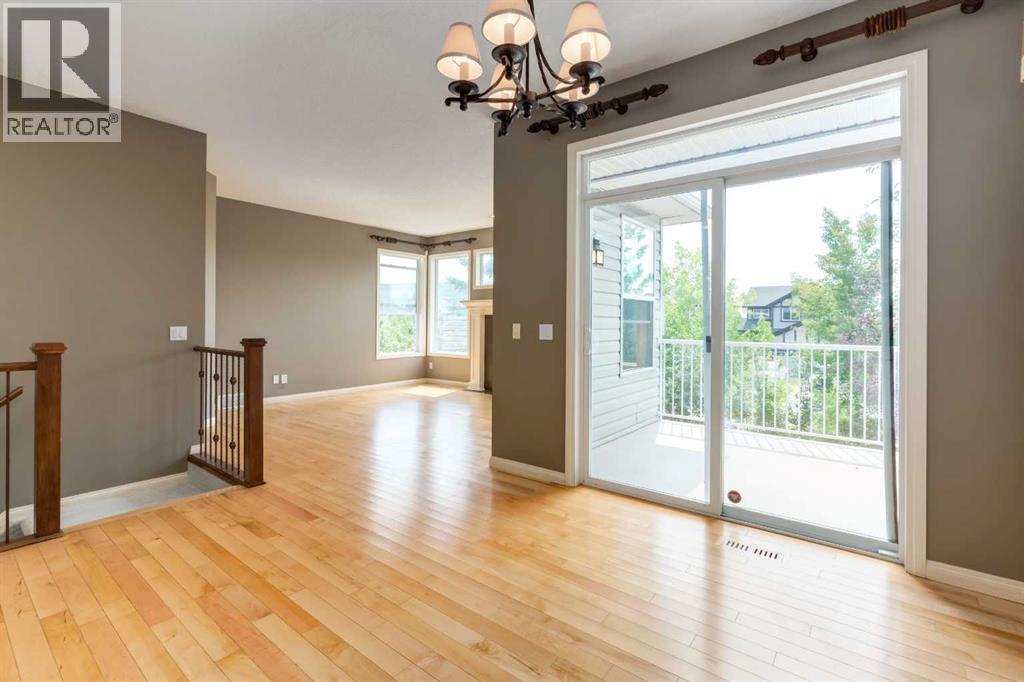 4 Sunset Close, Cochrane, Alberta  T4B 0B3 - Photo 13 - A2334382
