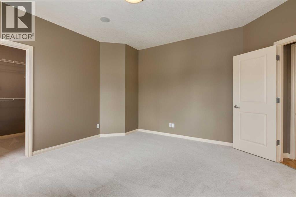 4 Sunset Close, Cochrane, Alberta  T4B 0B3 - Photo 22 - A2334382