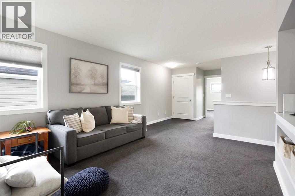 342 Hillcrest Circle SW, Airdrie, Alberta  T4B 4B3 - Photo 24 - A2310025
