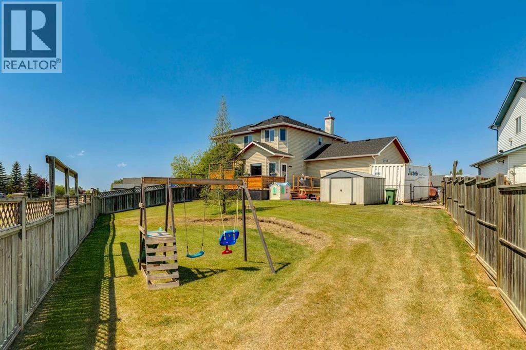 16 Henderson Bay NE, Langdon, Alberta  T0J 1X1 - Photo 28 - A2334242