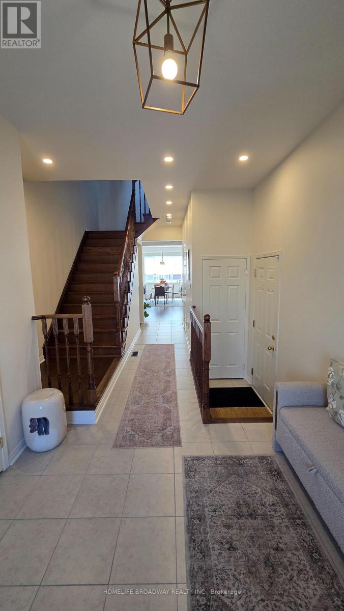 112 Ness Drive, Richmond Hill, Ontario  L4S 0K7 - Photo 14 - N13629524