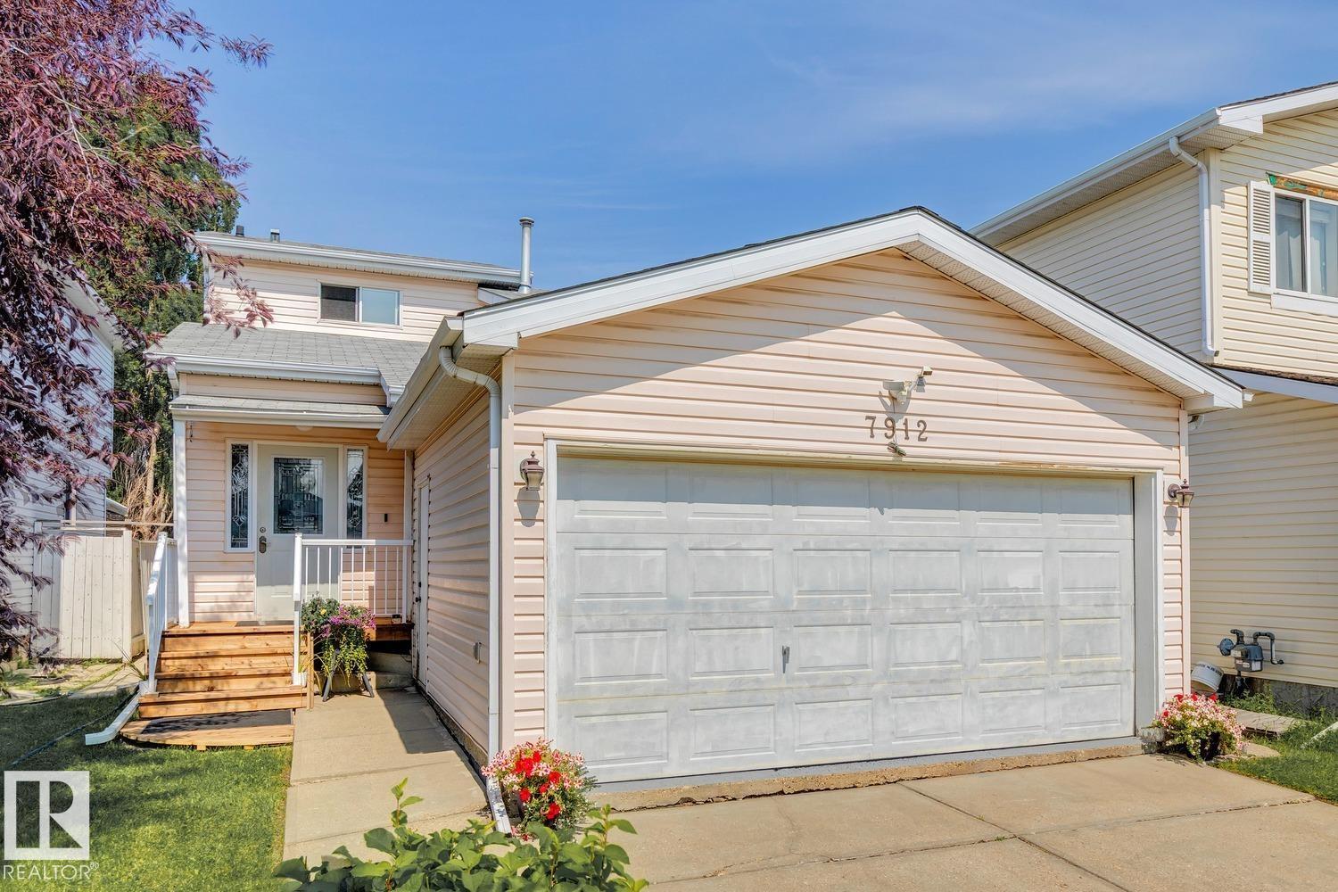 7912 154 AV NW, edmonton, Alberta