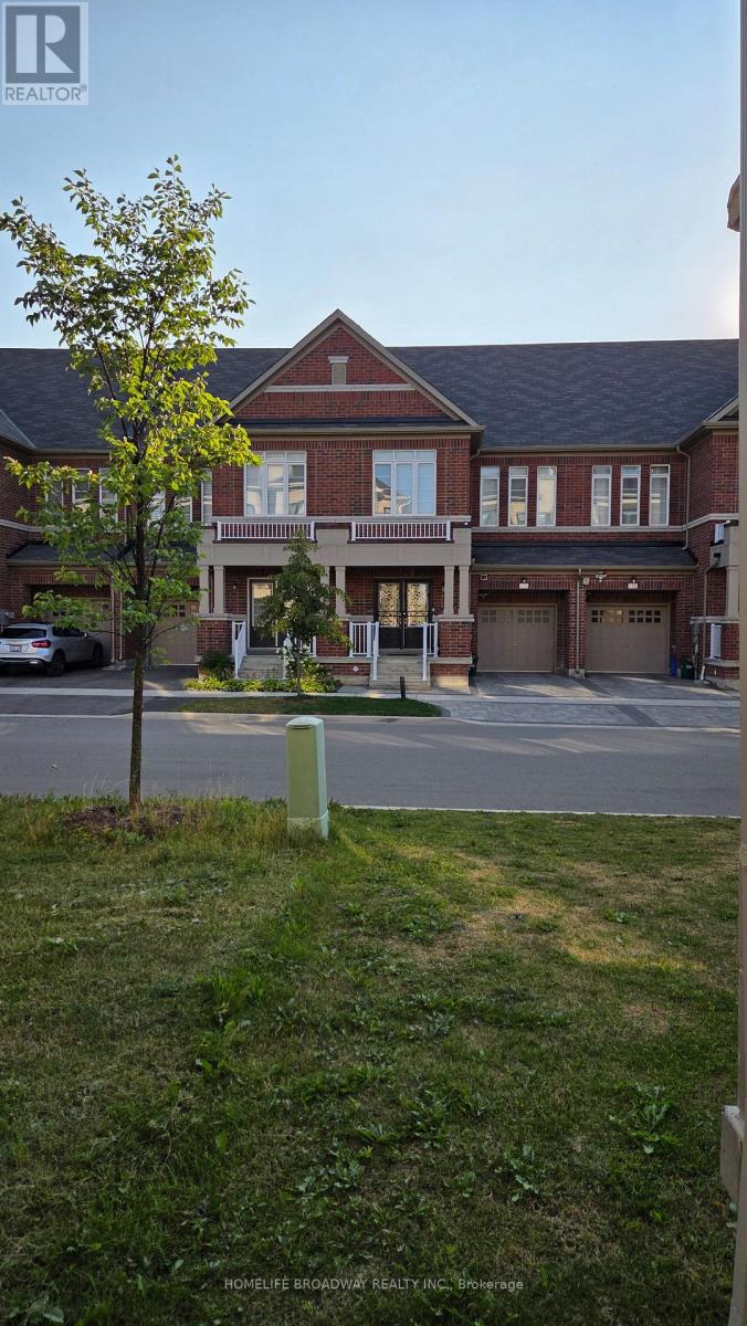 112 Ness Drive, Richmond Hill, Ontario  L4S 0K7 - Photo 2 - N13629524