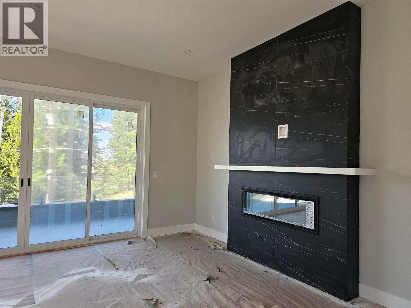 757 Barnaby Road Unit# 1 Kelowna Photo 12 757 Barnaby Road Unit# 1 Kelowna Photo 12