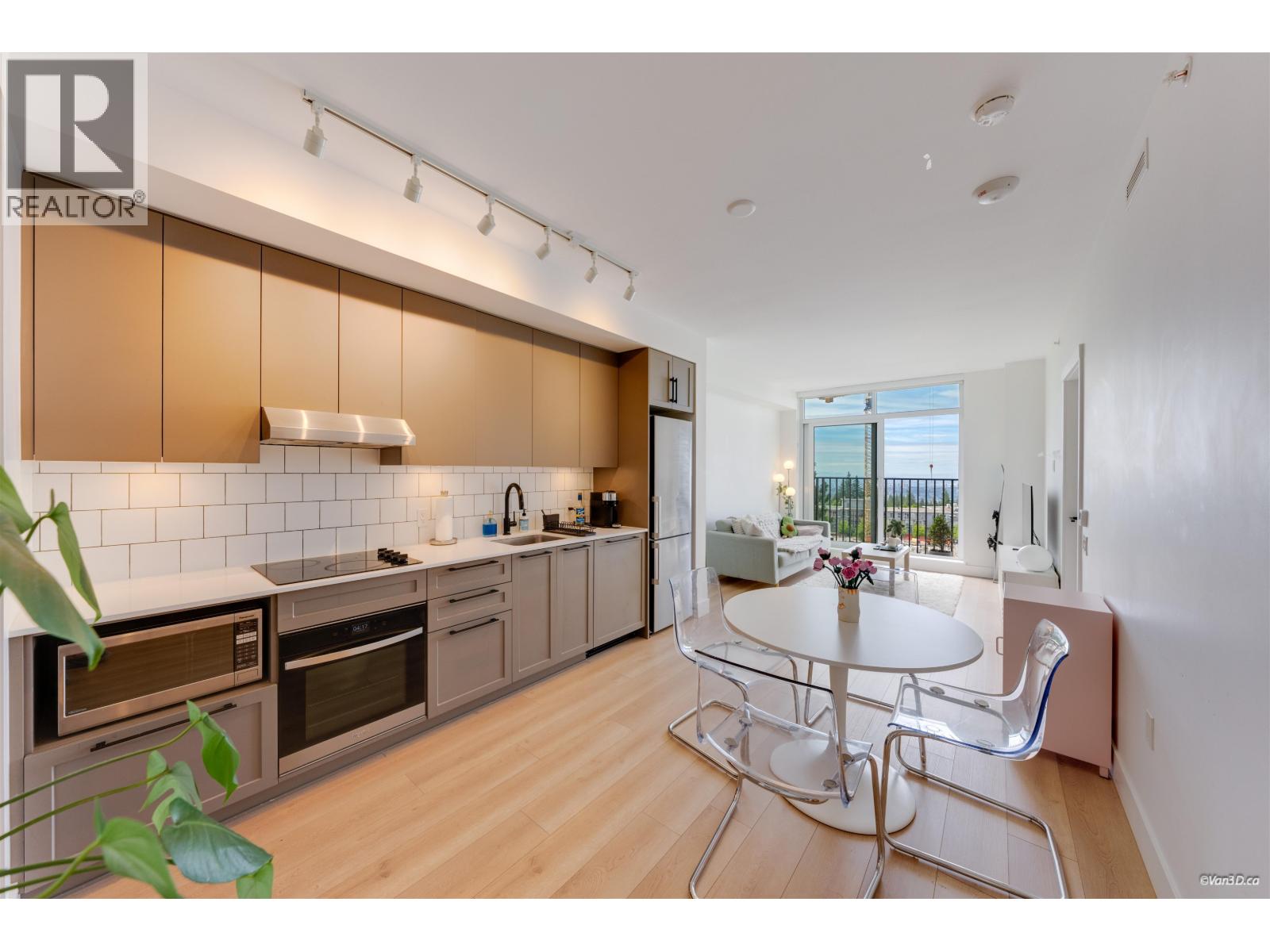 1001 8750 University Crescent, Burnaby, British Columbia  V5A 0G9 - Photo 8 - R3152550