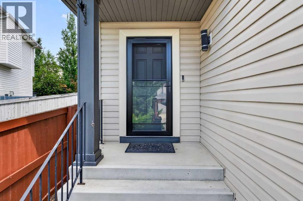 60 Tuscany Ridge Crescent NW, Calgary, Alberta  T3L 3C7 - Photo 5 - A2321375