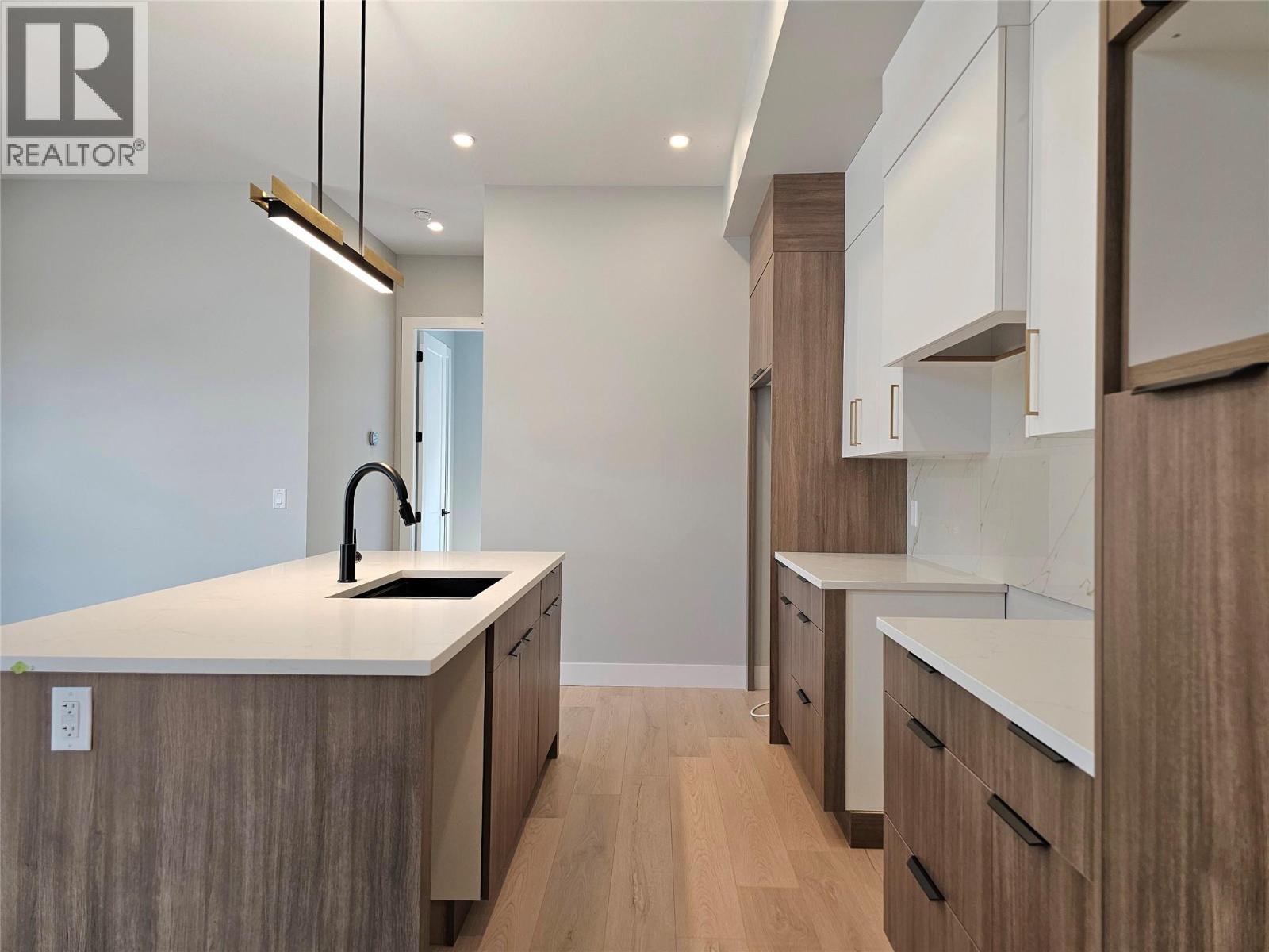 757 Barnaby Road Unit# 3, Kelowna, British Columbia  V1W 4N9 - Photo 8 - 10364188