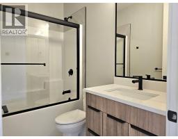 757 Barnaby Road Unit# 3, Kelowna, British Columbia  V1W 4N9 - Photo 10 - 10364188