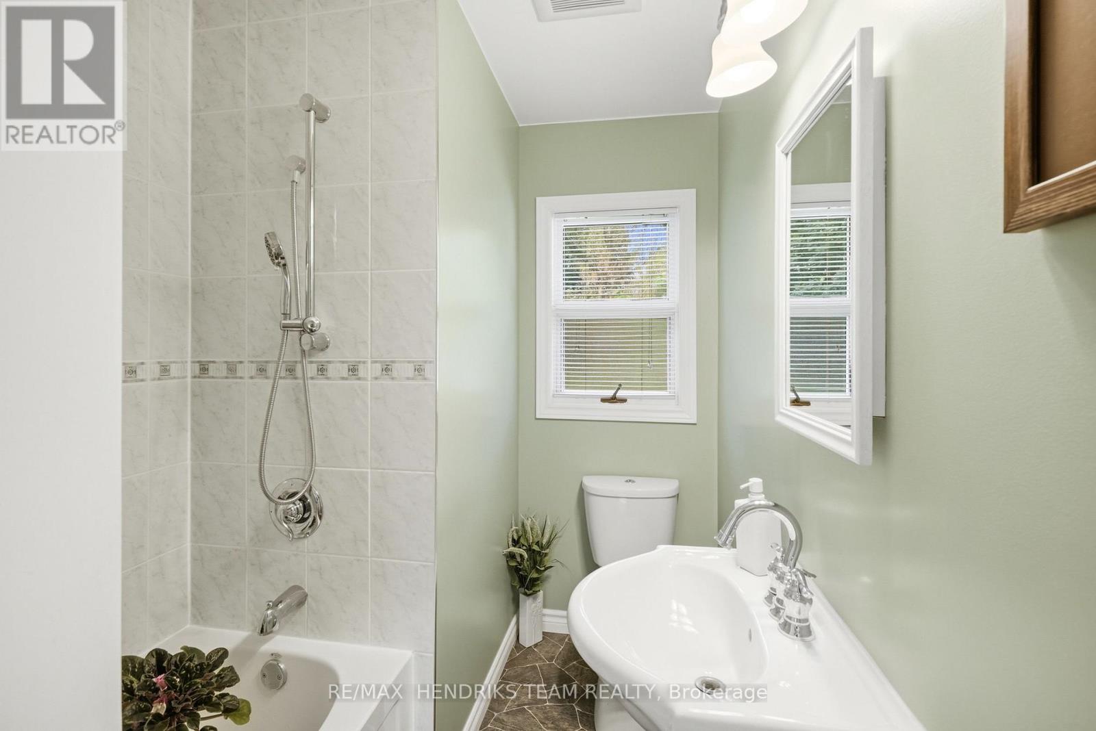 33 Nickerson Avenue, St. Catharines, Ontario  L2N 3M5 - Photo 17 - X13637654