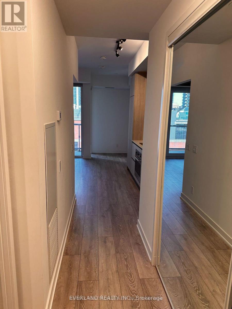 1710 - 108 Peter Street, Toronto, Ontario M5V 2G7 - Photo 8 - C13637658