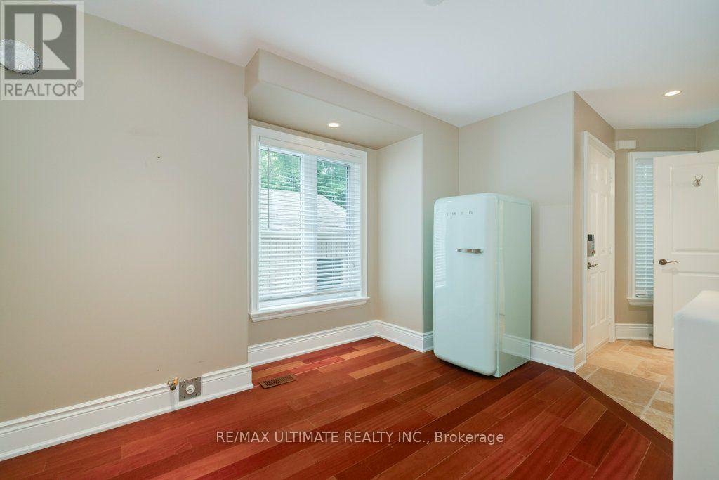 5737 Lakeshore Road, Whitchurch-Stouffville, Ontario  L4A 7X3 - Photo 8 - N13637648
