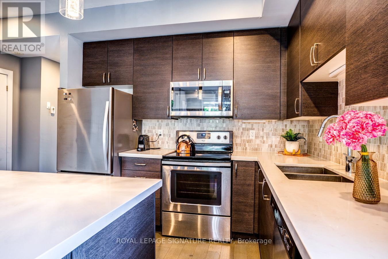 426 - 201 Pine Grove Rd Road, Vaughan, Ontario  L4L 2H7 - Photo 15 - N13637660