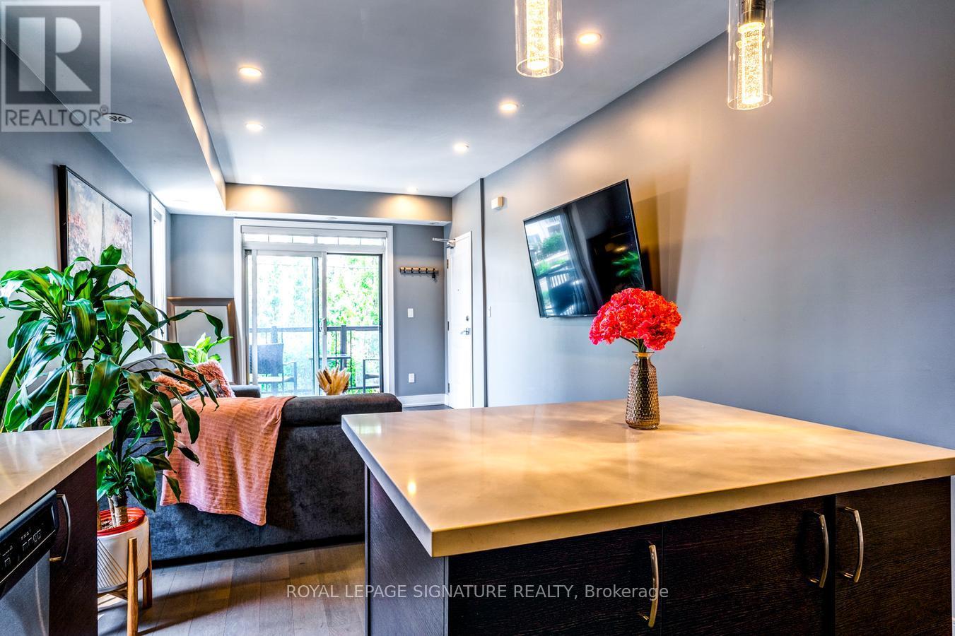 426 - 201 Pine Grove Rd Road, Vaughan, Ontario  L4L 2H7 - Photo 16 - N13637660
