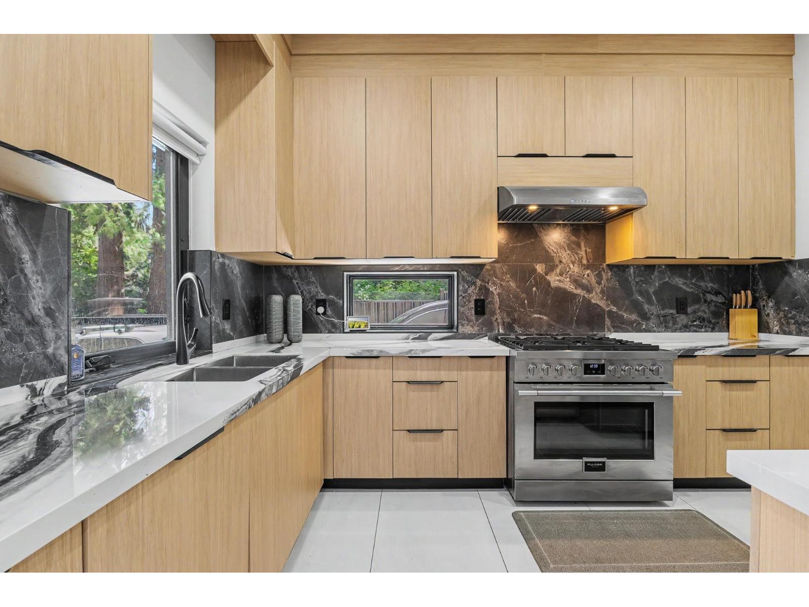 13046 Crescent Road, Surrey, British Columbia  V4P 1J8 - Photo 18 - R3152447