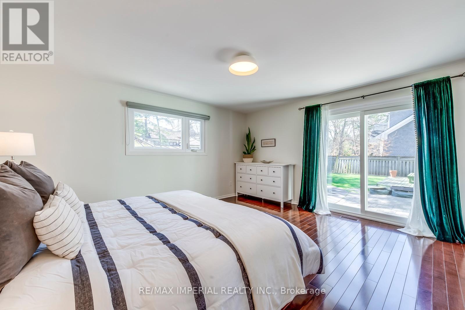 2048 Devon Road, Oakville, Ontario  L6J 2N2 - Photo 19 - W13637682