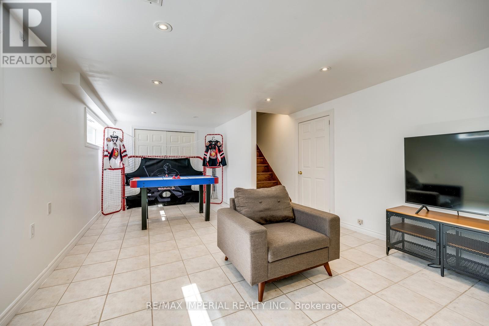 2048 Devon Road, Oakville, Ontario  L6J 2N2 - Photo 33 - W13637682
