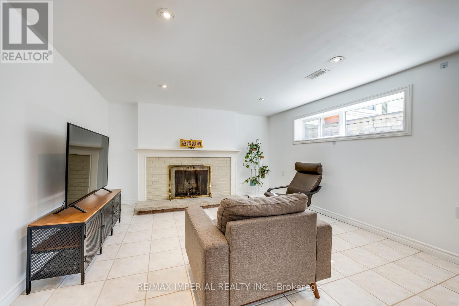 2048 Devon Road, Oakville, Ontario  L6J 2N2 - Photo 34 - W13637682