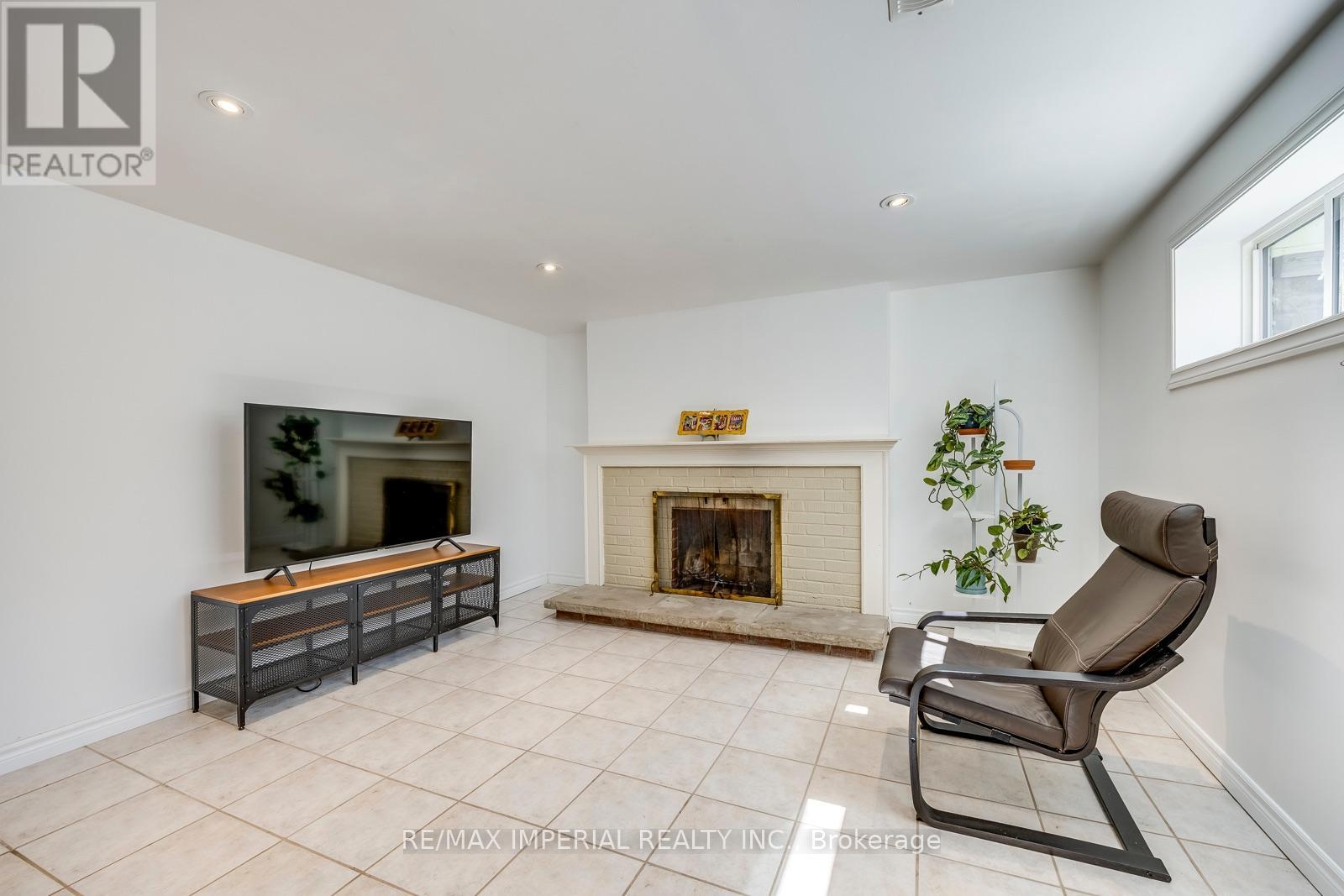 2048 Devon Road, Oakville, Ontario  L6J 2N2 - Photo 35 - W13637682