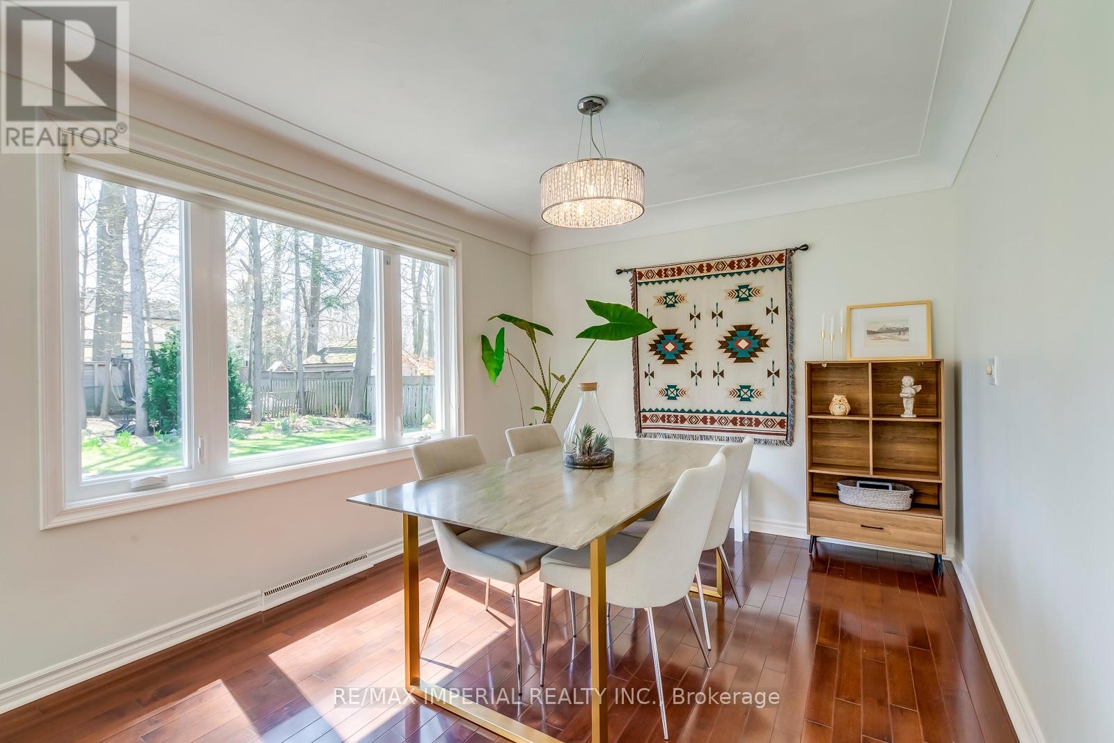 2048 Devon Road, Oakville, Ontario  L6J 2N2 - Photo 9 - W13637682