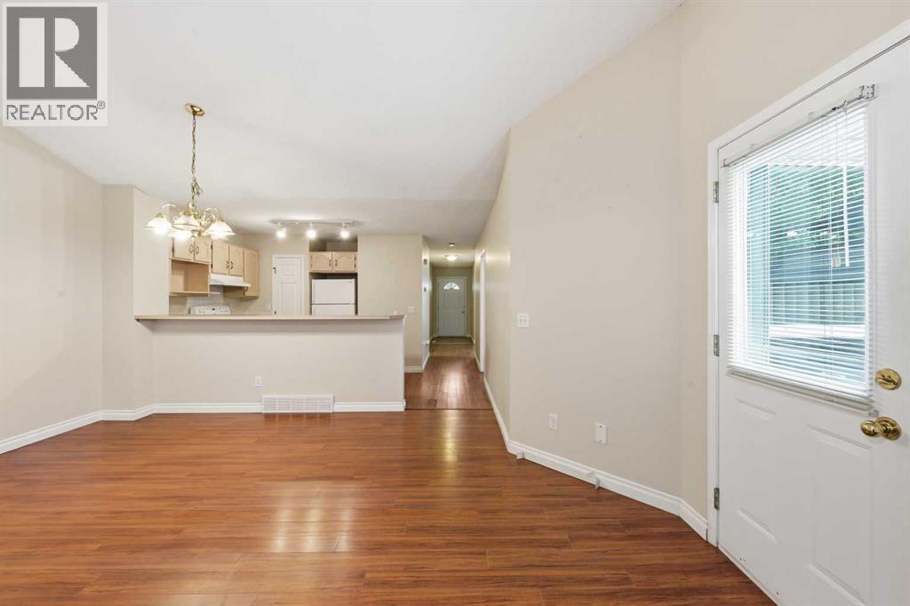 25 Tararidge Circle NE, Calgary, Alberta  T3J 3W4 - Photo 4 - A2313269
