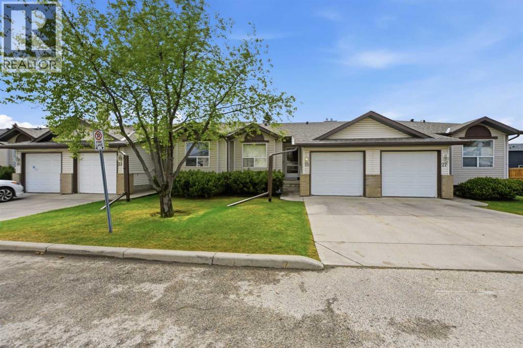 25 Tararidge Circle NE, Calgary, Alberta  T3J 3W4 - Photo 2 - A2313269