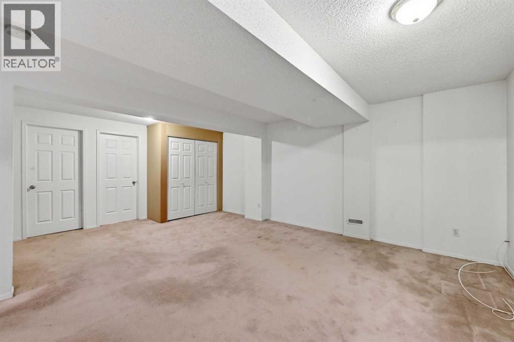 25 Tararidge Circle NE, Calgary, Alberta  T3J 3W4 - Photo 20 - A2313269