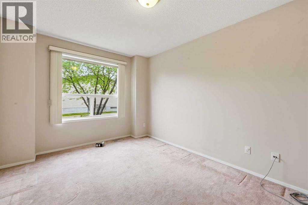 25 Tararidge Circle NE, Calgary, Alberta  T3J 3W4 - Photo 12 - A2313269