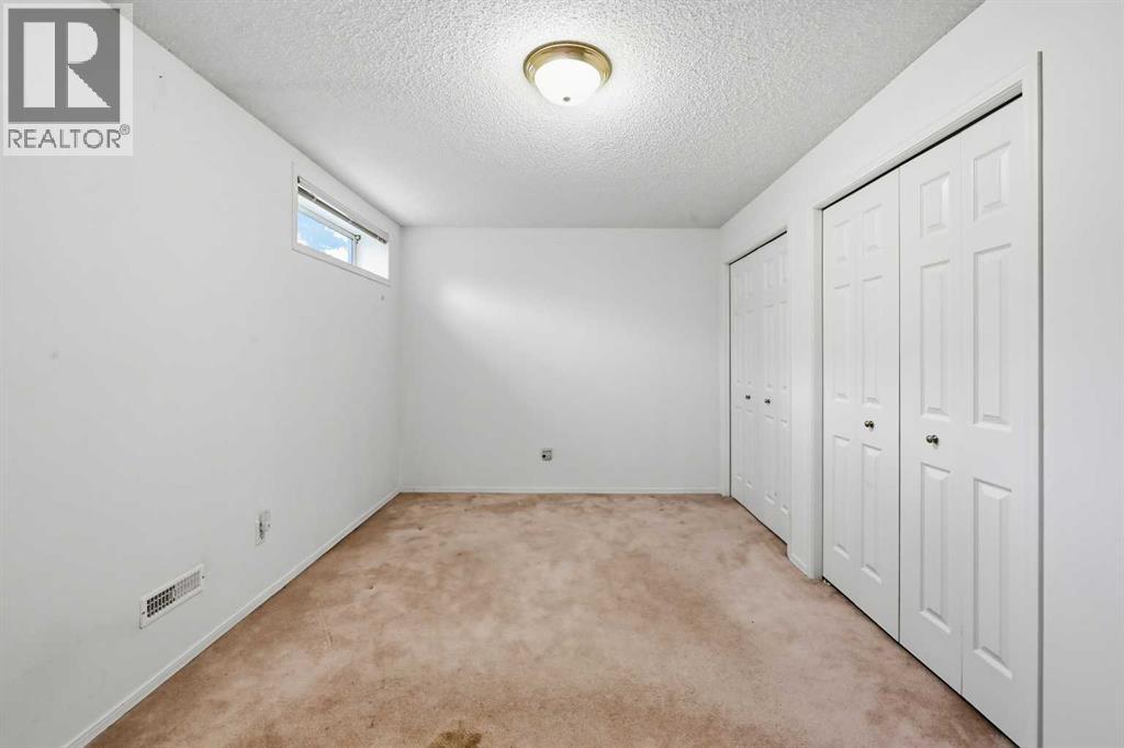 25 Tararidge Circle NE, Calgary, Alberta  T3J 3W4 - Photo 23 - A2313269