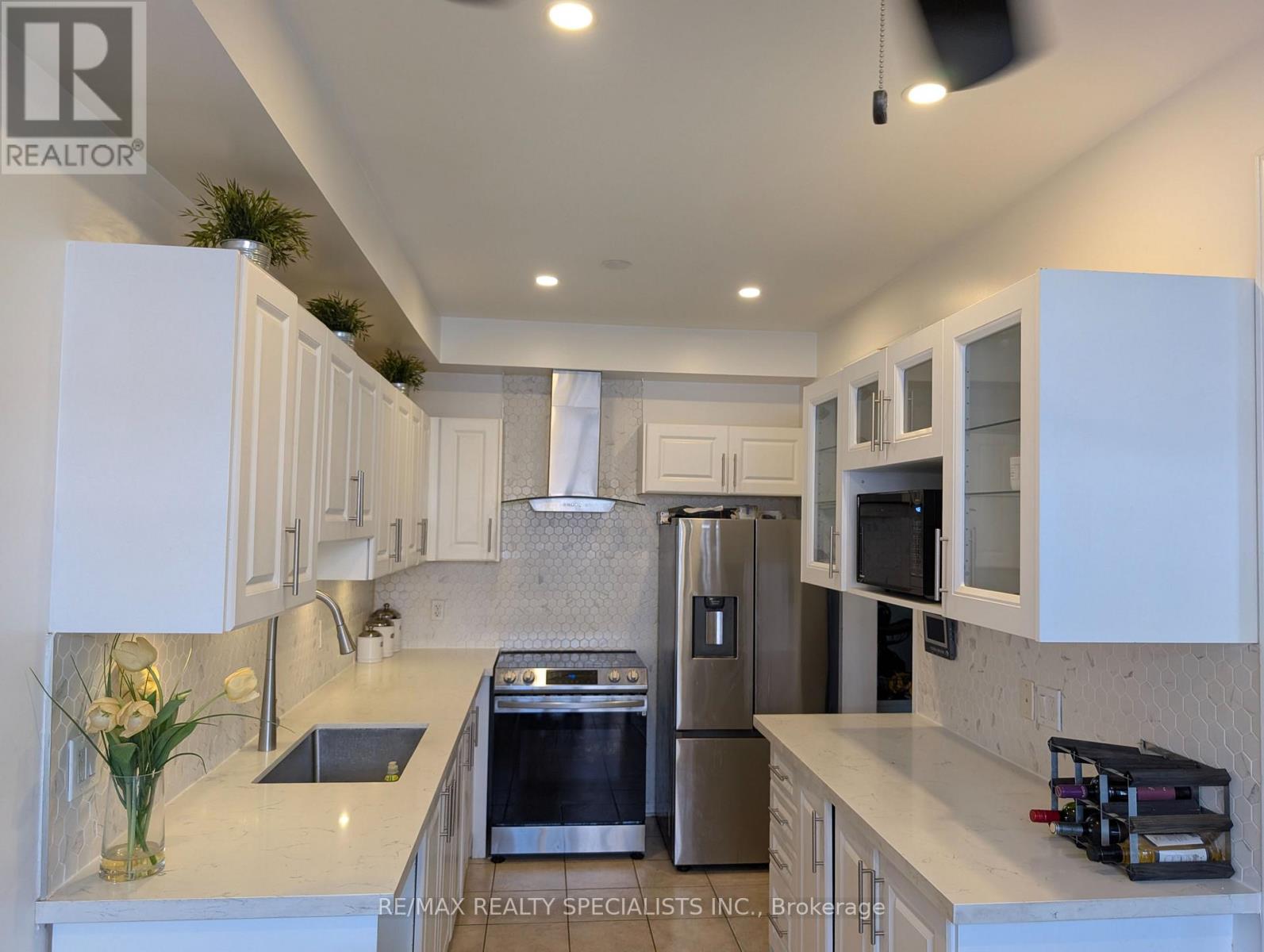20 Thorp Crescent, Ajax, Ontario  L1T 0G9 - Photo 26 - E13637440