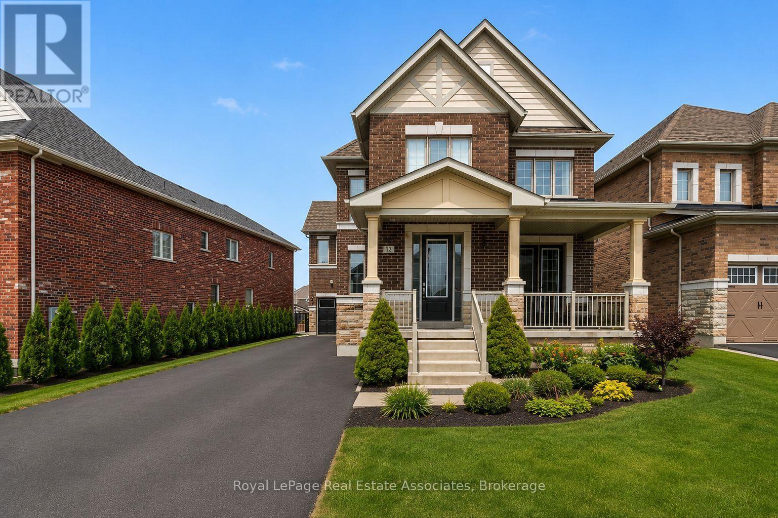 24 Burke Street, New Tecumseth, Ontario  L9R 0N6 - Photo 2 - N12893546