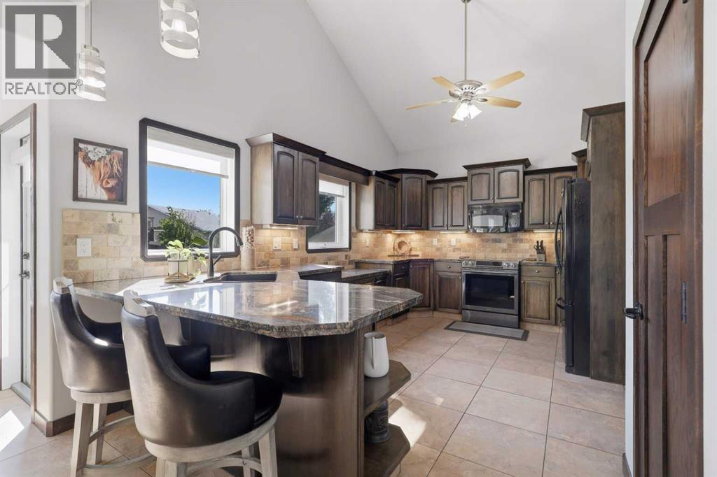21 Leung Close, Red Deer, Alberta  T4R 2W6 - Photo 10 - A2332413