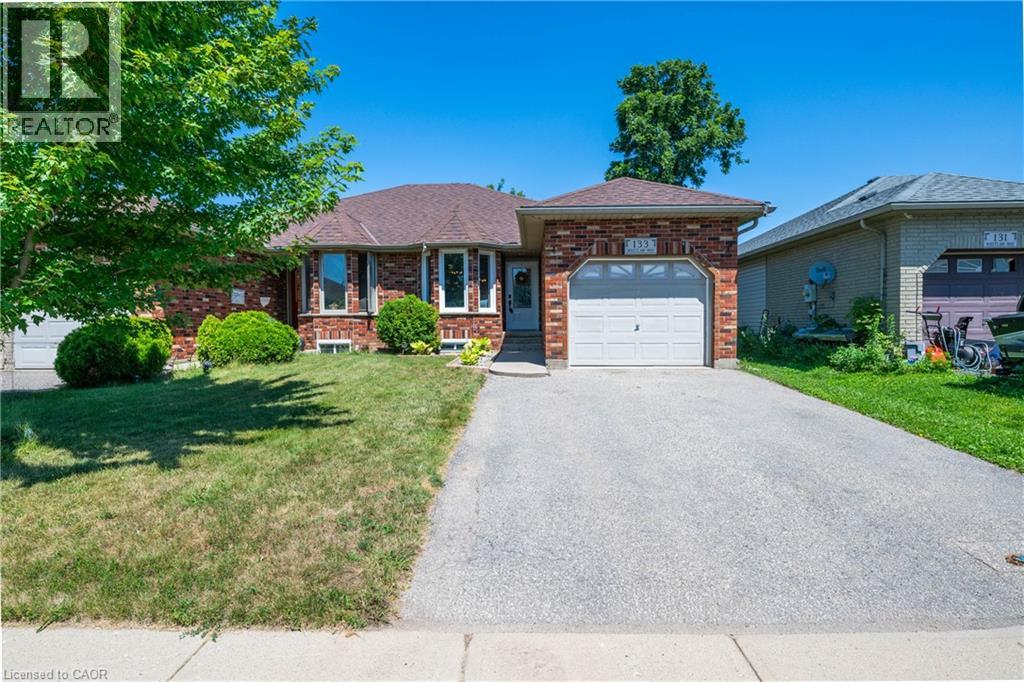 133 Whitlaw Way, Paris, Ontario  N3L 4C9 - Photo 2 - 40851746