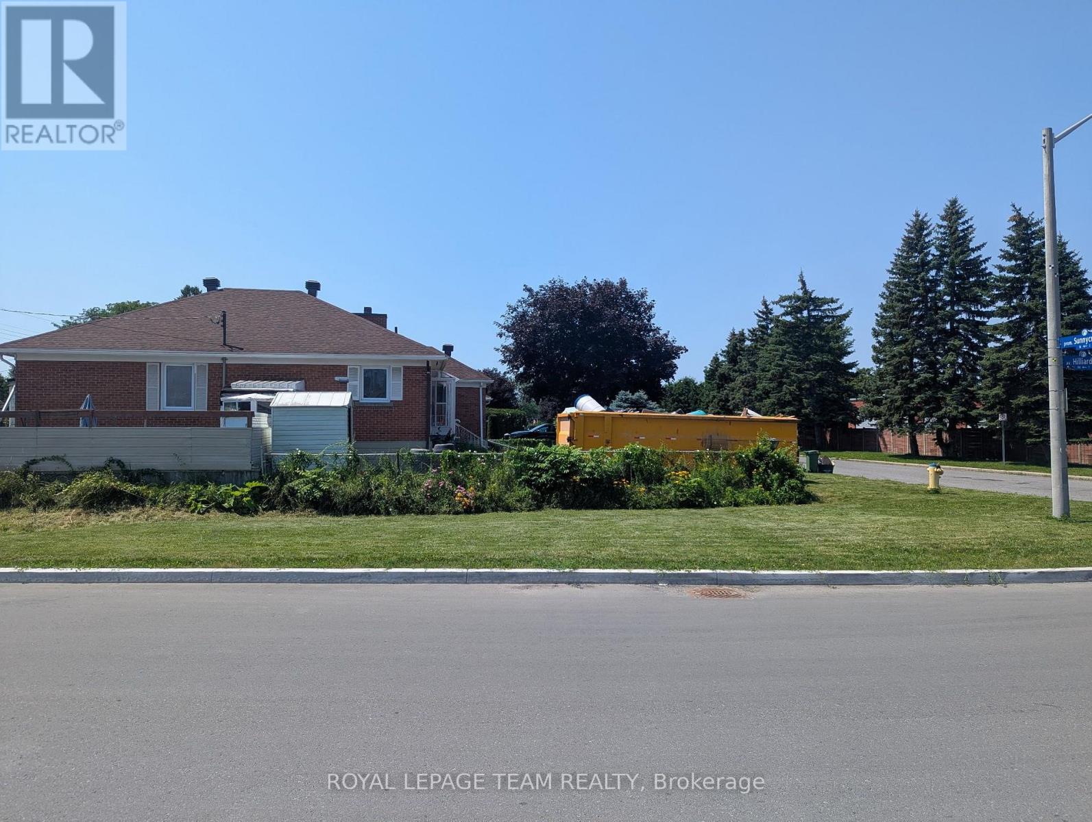 2 Sunnycrest Drive, Ottawa, Ontario  K2E 5Y2 - Photo 10 - X13637692