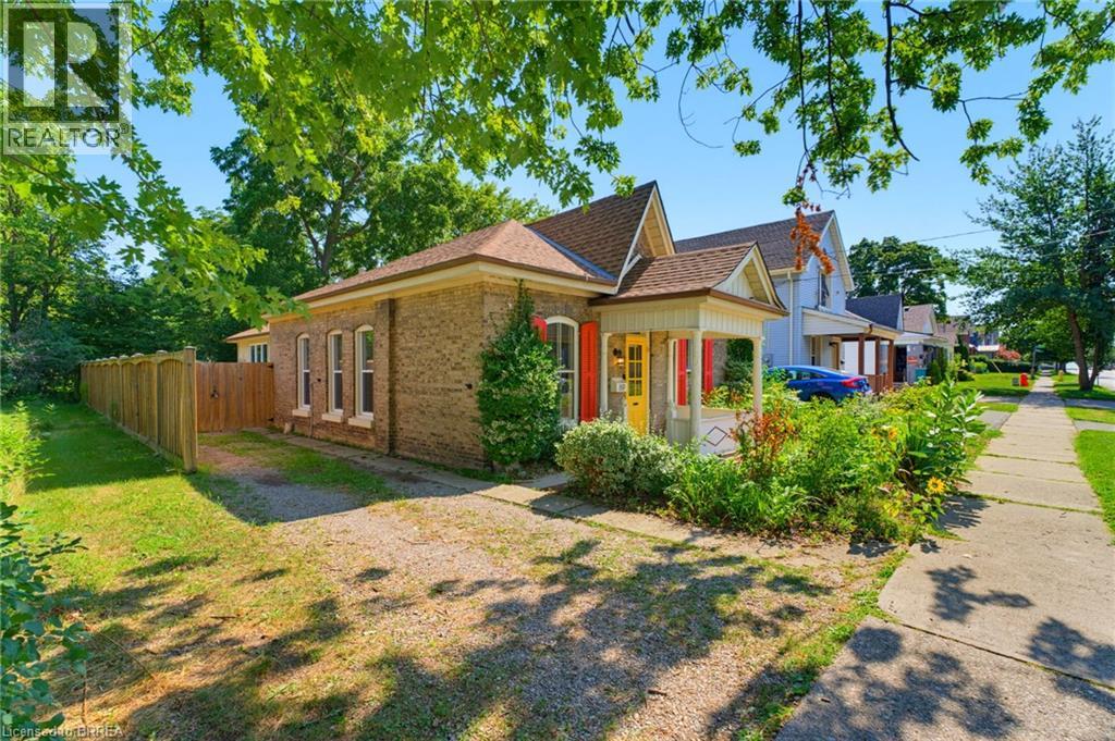 89 Dundas Street, Brantford, Ontario  N3R 1S4 - Photo 10 - 40853012