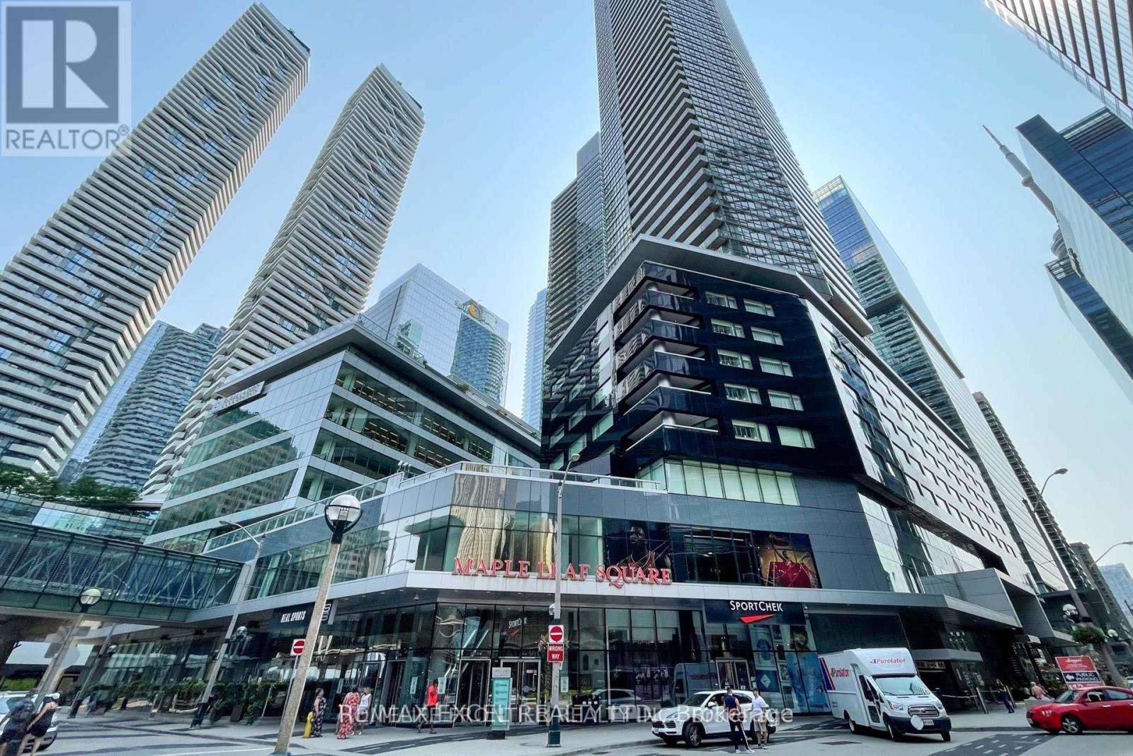 2805 - 65 BREMNER BOULEVARD, Toronto, Ontario