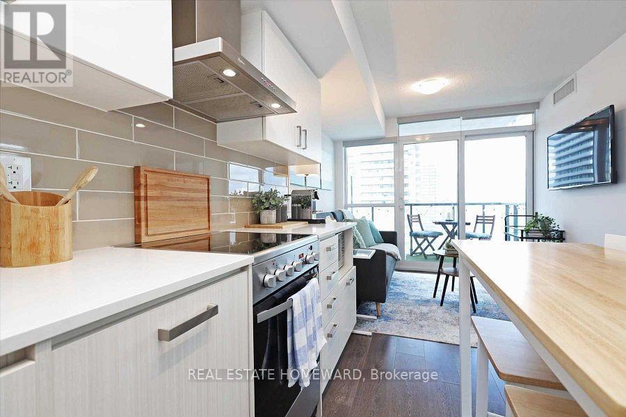 2601 - 125 Redpath Avenue, Toronto, Ontario  M4S 0B5 - Photo 9 - C13637708