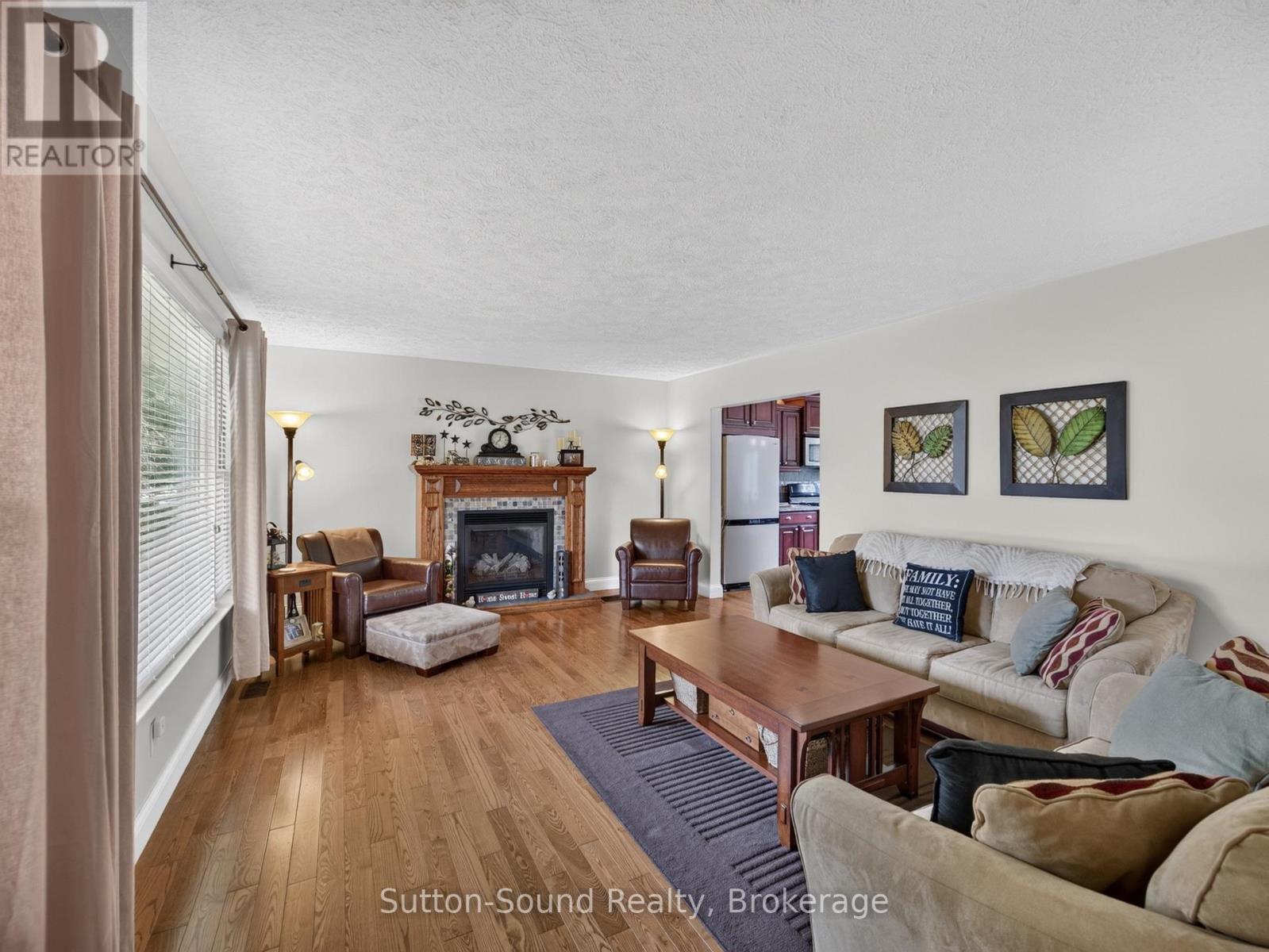 319 Gould Street, South Bruce Peninsula, Ontario  N0H 2T0 - Photo 11 - X12942796