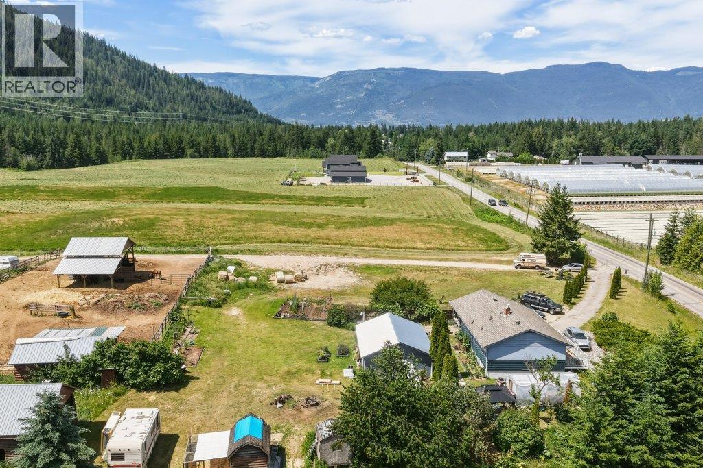 3580 20 Avenue SE Salmon Arm Photo 58 3580 20 Avenue SE Salmon Arm Photo 58