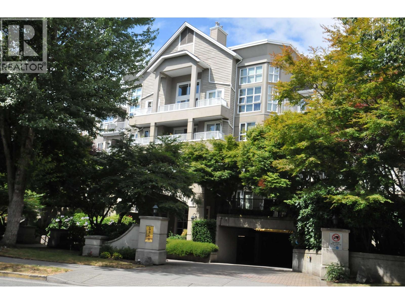 302 5888 DOVER CRESCENT, Richmond, British Columbia