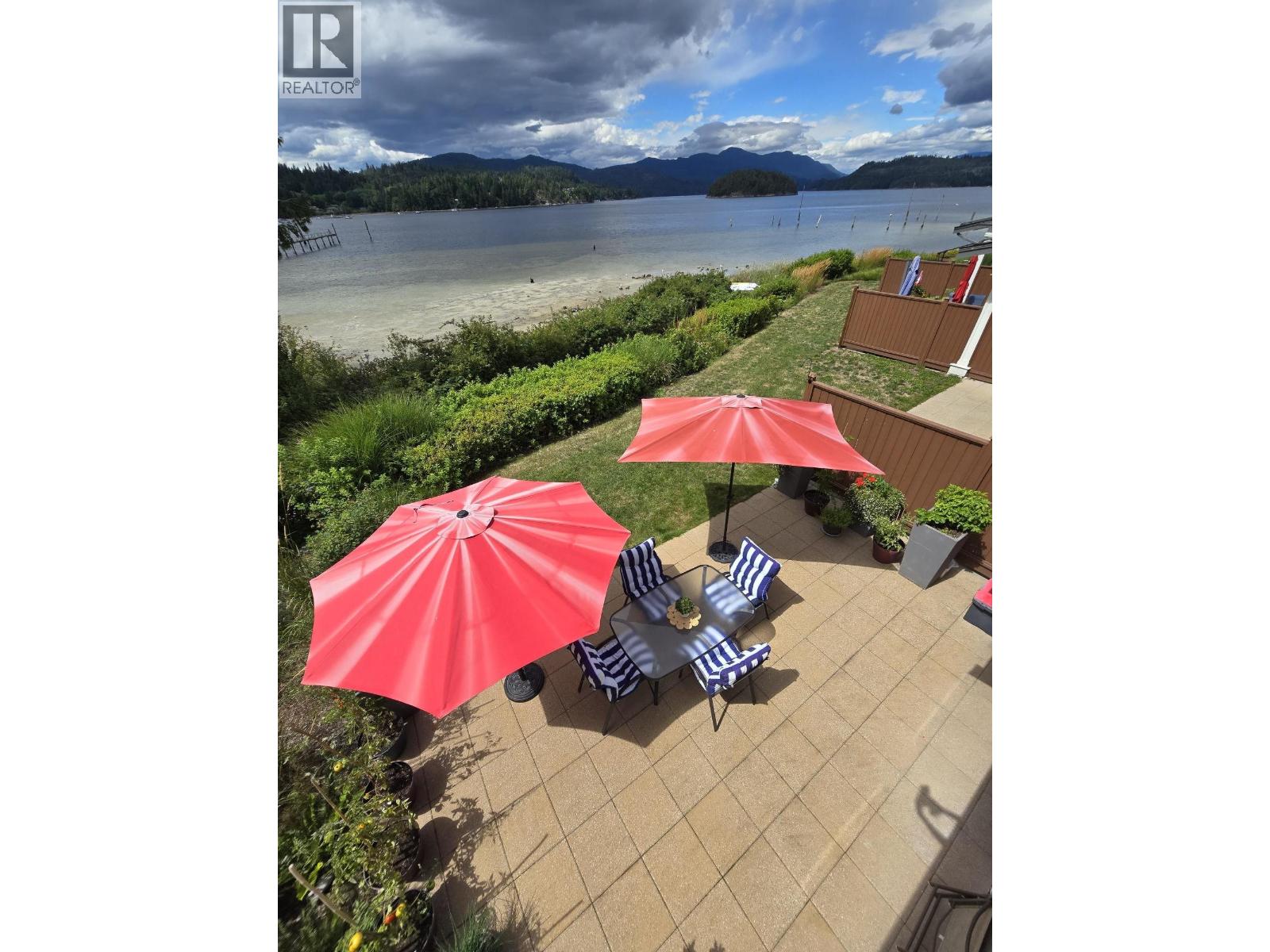 5915 Beachgate Lane, Sechelt, British Columbia V7Z 0A4 - Photo 23 - R3110913