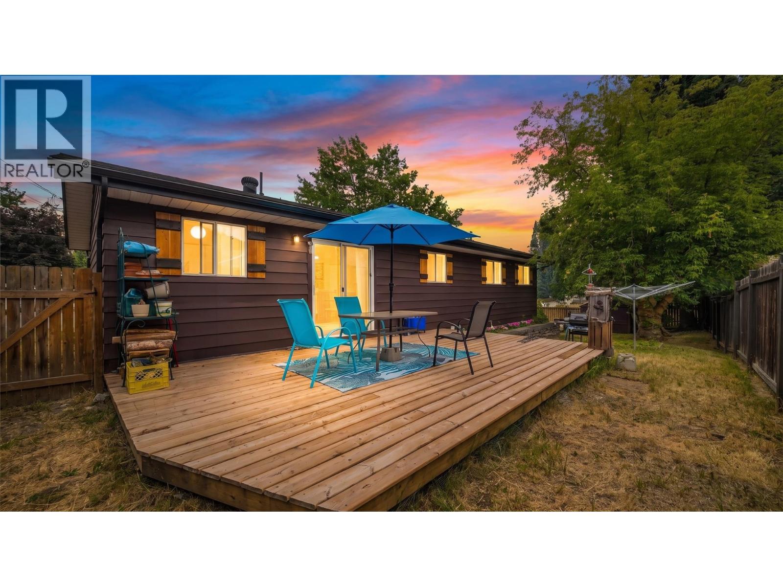 285 Tadanac Boulevard, Kimberley, British Columbia  V1A 3A8 - Photo 3 - 10396749
