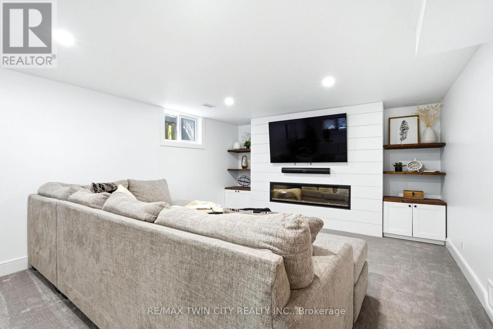 581 Glendene Crescent, Waterloo, Ontario  N2L 4P3 - Photo 19 - X13637714